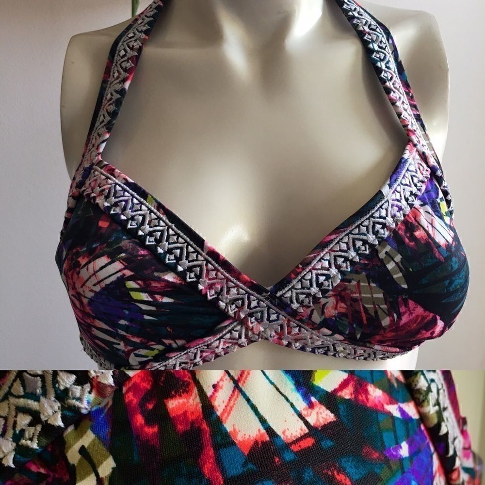 VS PINK Embroidered Halter Bikini Top‎